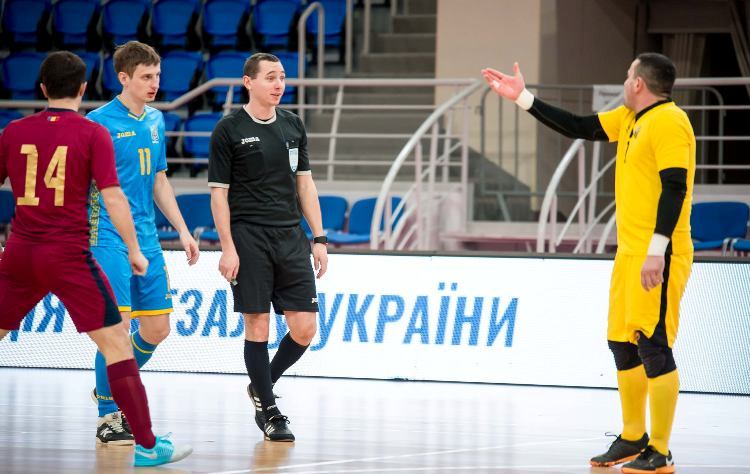 Півфінали Ліги Чемпіонів 2024/2025: Прогнози Та Огляд Матчів Арсенал-ПСЖ Та Барселона-Інтер Півфінали Ліги Чемпіонів 2024/2025: Прогнози Та Огляд Матчів Арсенал-ПСЖ Та Барселона-Інтер