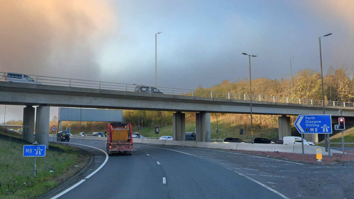 Planned Resurfacing Works: M62 Westbound Closure Between Manchester And Warrington Planned Resurfacing Works: M62 Westbound Closure Between Manchester And Warrington