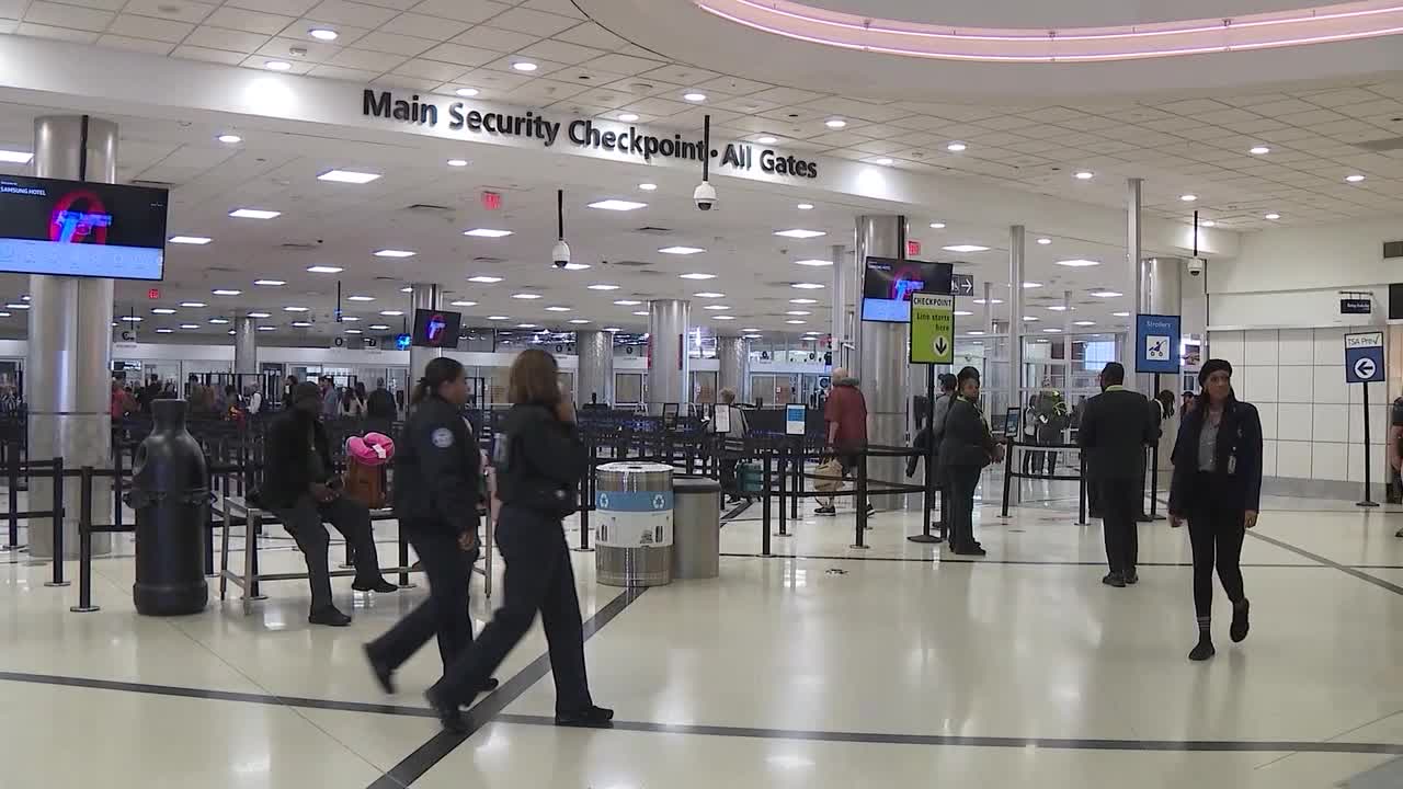 Planning Your Memorial Day Trip? 2025 Flight Dates To Avoid Planning Your Memorial Day Trip? 2025 Flight Dates To Avoid