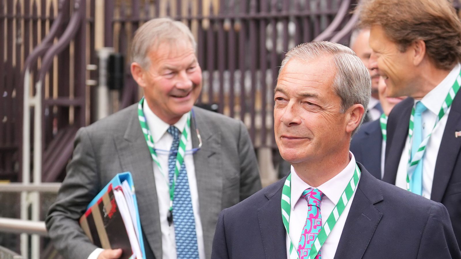 Police Investigate MP Rupert Lowe: Details Emerge Police Investigate MP Rupert Lowe: Details Emerge