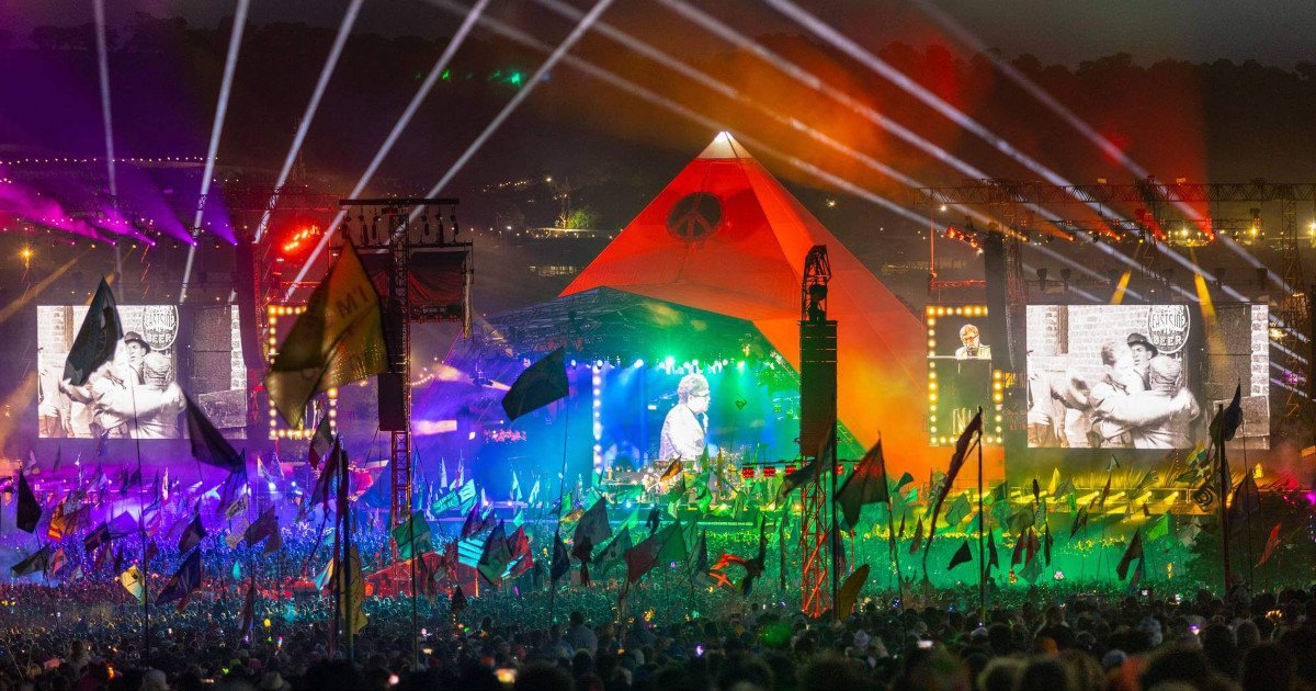 Poor Glastonbury 2025 Headliners Leave Fans Disappointed Poor Glastonbury 2025 Headliners Leave Fans Disappointed