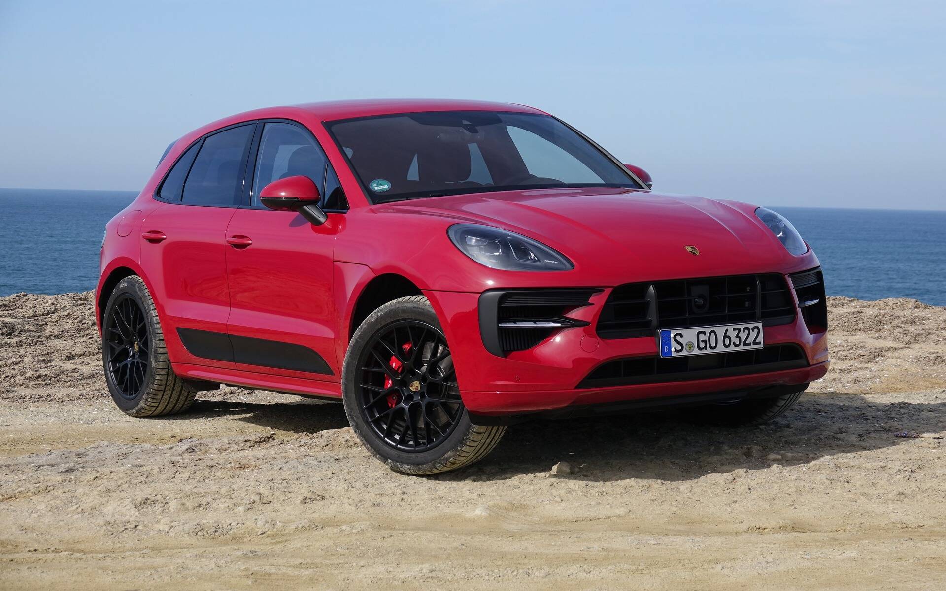 Porsche Macan Buying Guide: Models, Specs & Prices Porsche Macan Buying Guide: Models, Specs & Prices