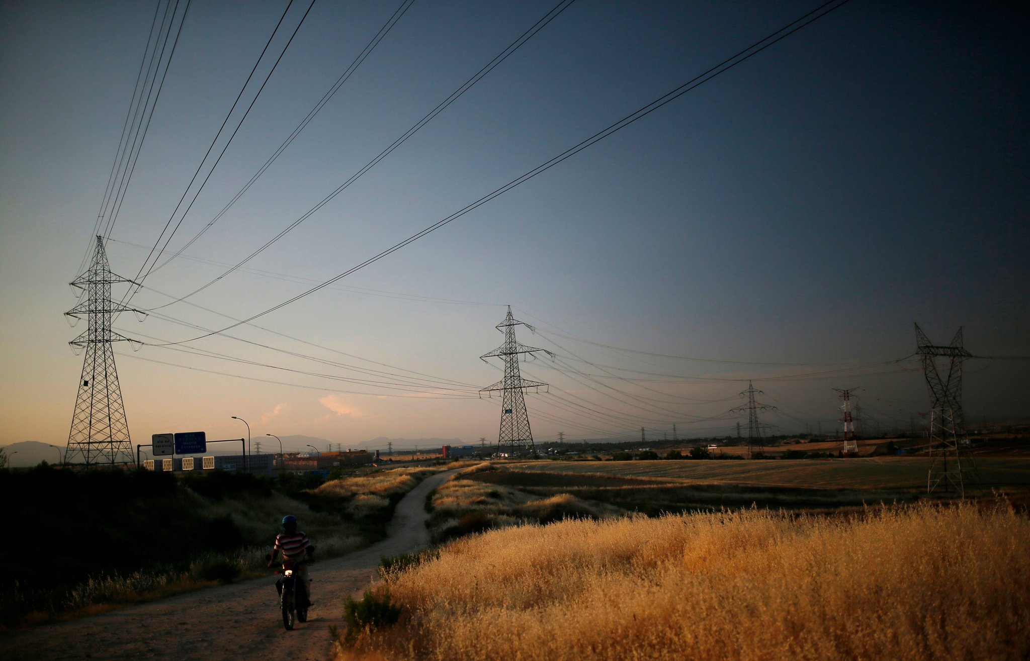 Portugal And Spain Strengthen Energy Ties After Power Grid Failure Portugal And Spain Strengthen Energy Ties After Power Grid Failure