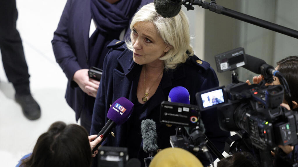 Présidentielle 2027 : Marine Le Pen Empêchée De Se Présenter ? Jacobelli Dénonce Un 