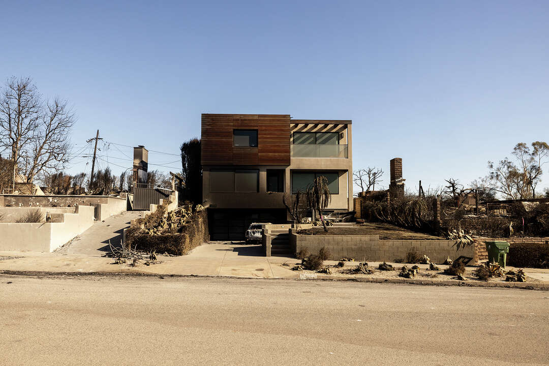 Price Gouging Allegations Surface After LA Fires: A Selling Sunset Star Weighs In Price Gouging Allegations Surface After LA Fires: A Selling Sunset Star Weighs In