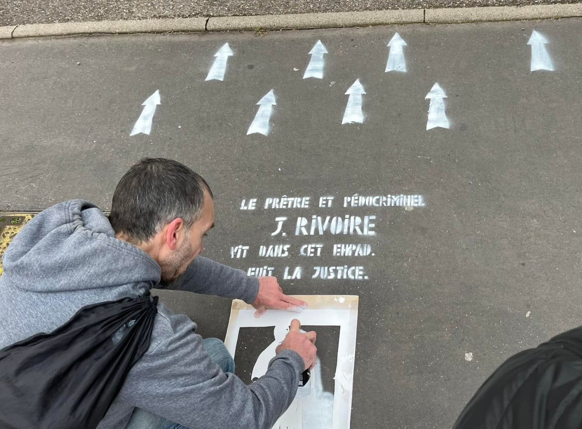 Proposed Deportation To Remote Island Ignites Protest In France Proposed Deportation To Remote Island Ignites Protest In France