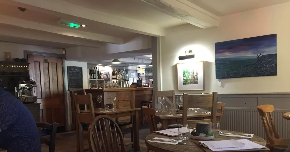 Pub Landlord's Furious Rant: Staff Member's Notice Sparks Explosive Outburst Pub Landlord's Furious Rant: Staff Member's Notice Sparks Explosive Outburst