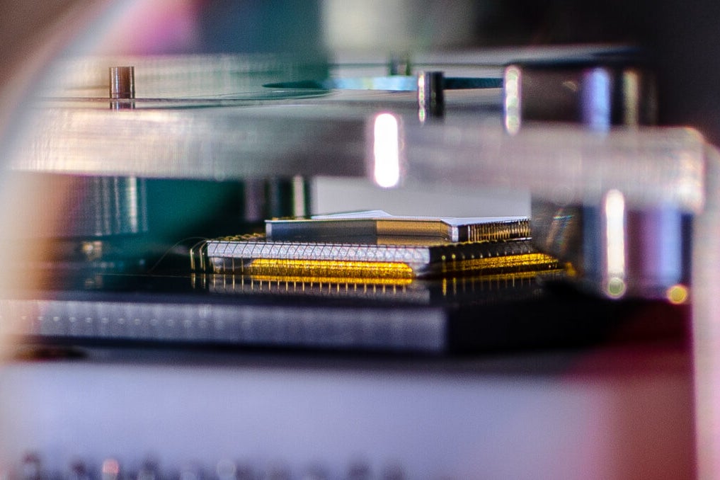 Quantum Stocks Surge In 2025: Rigetti And IonQ Lead The Charge Quantum Stocks Surge In 2025: Rigetti And IonQ Lead The Charge