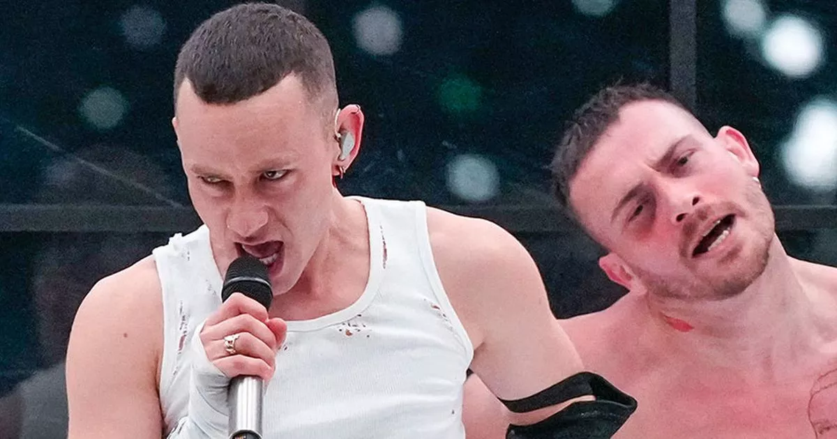 Reacción De Alfonso Arús A La Elección De Melody Para Eurovisión 2025 En Arusero Reacción De Alfonso Arús A La Elección De Melody Para Eurovisión 2025 En Arusero