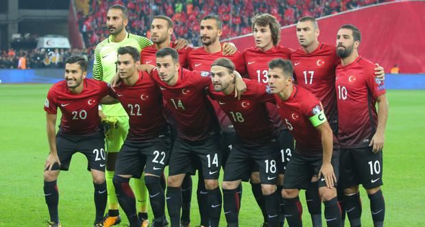 Real Madrid'de Büyük Şok: 4 Oyuncu Soruşturmada Real Madrid'de Büyük Şok: 4 Oyuncu Soruşturmada