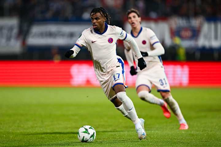 Real Madrid Eye Bournemouth Star: Huijsen Transfer On The Cards? Real Madrid Eye Bournemouth Star: Huijsen Transfer On The Cards?