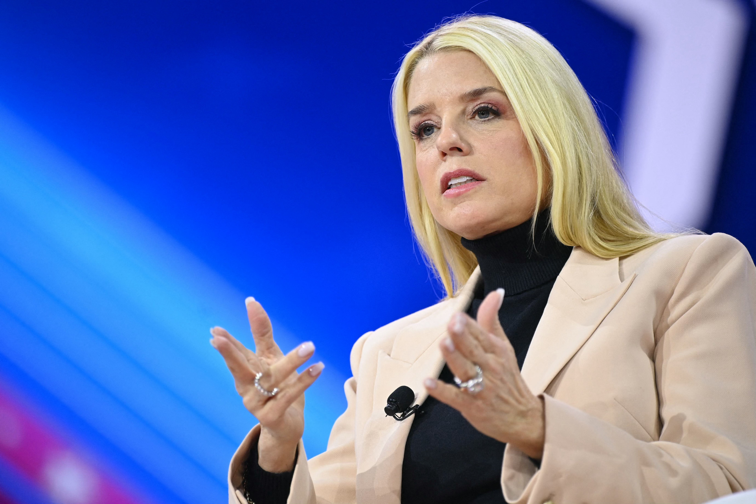 Record Fentanyl Bust: Pam Bondi's Role In Historic Drug Seizure Record Fentanyl Bust: Pam Bondi's Role In Historic Drug Seizure