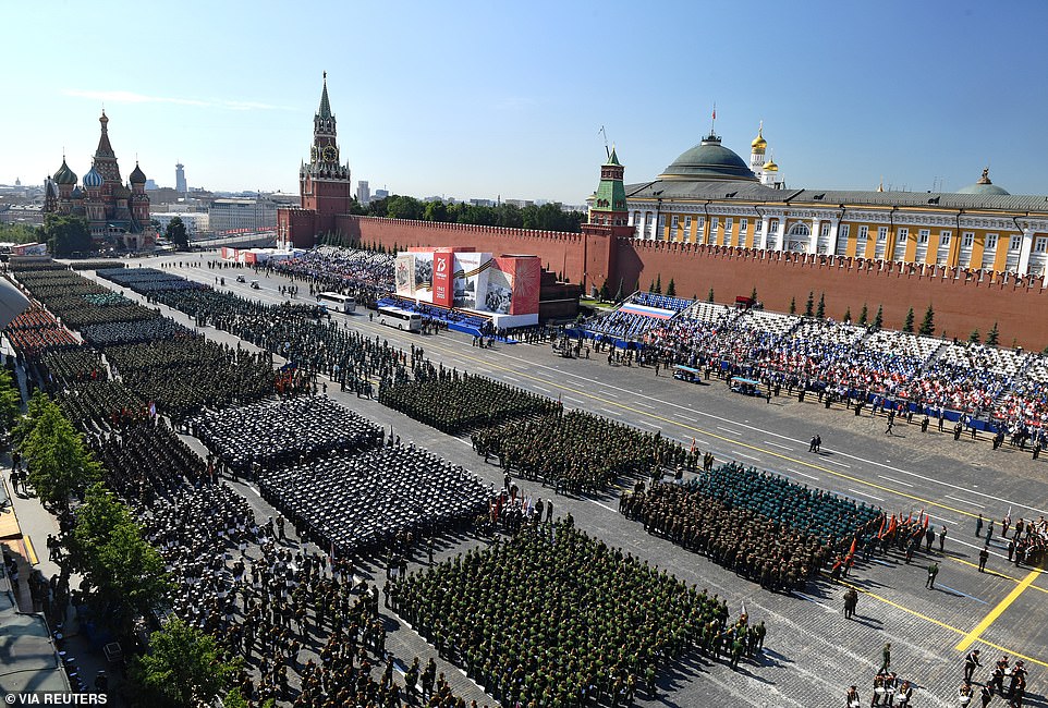 Red Square Parade: Putin's Display Of Strength For Victory Day Red Square Parade: Putin's Display Of Strength For Victory Day