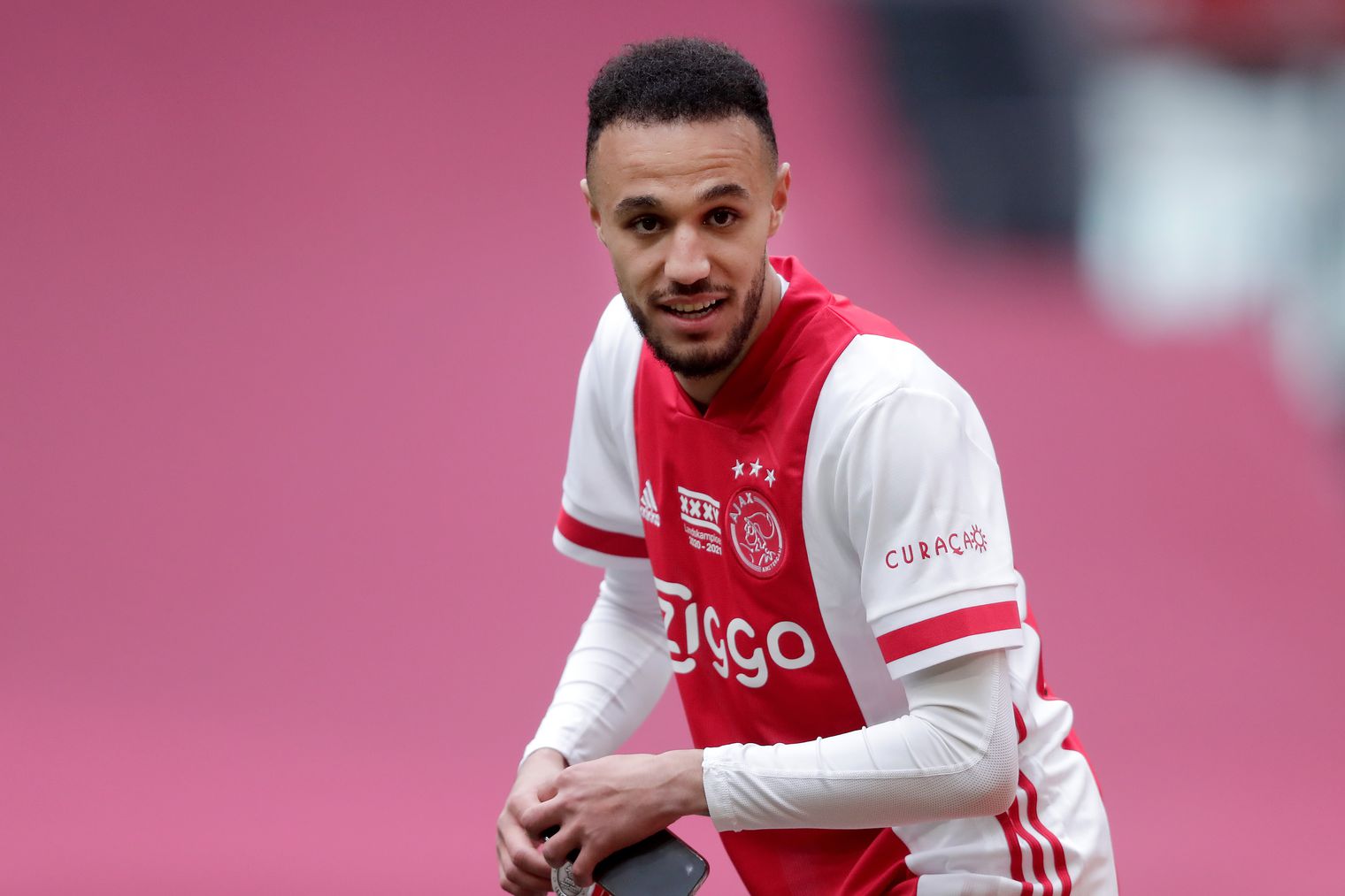 Report: Manchester City Targeting Arsenal Great To Replace Guardiola Report: Manchester City Targeting Arsenal Great To Replace Guardiola