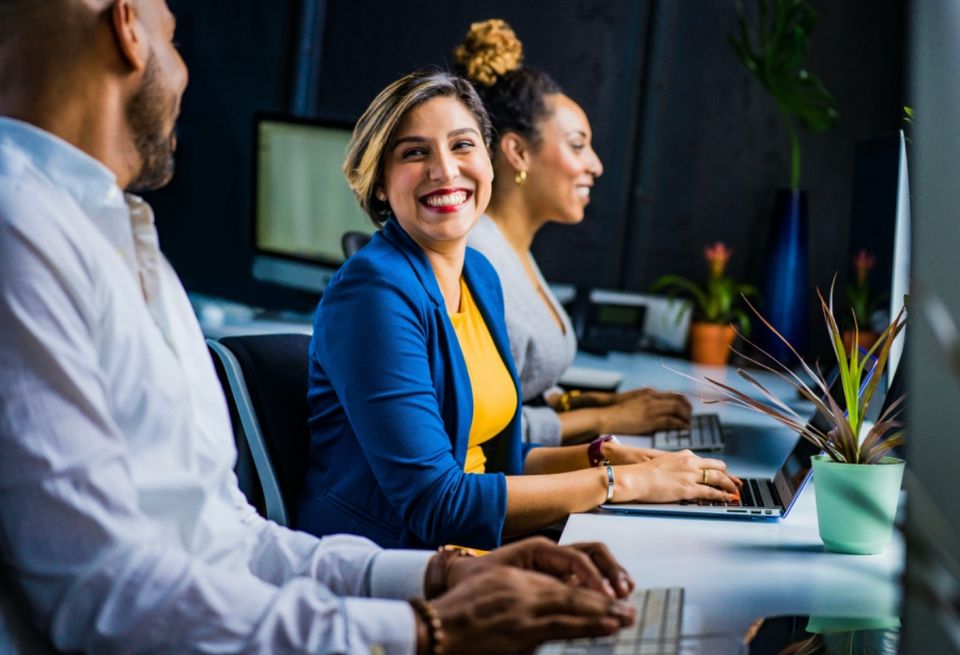 Rethinking Middle Management: Their Contribution To A Thriving Workplace Rethinking Middle Management: Their Contribution To A Thriving Workplace