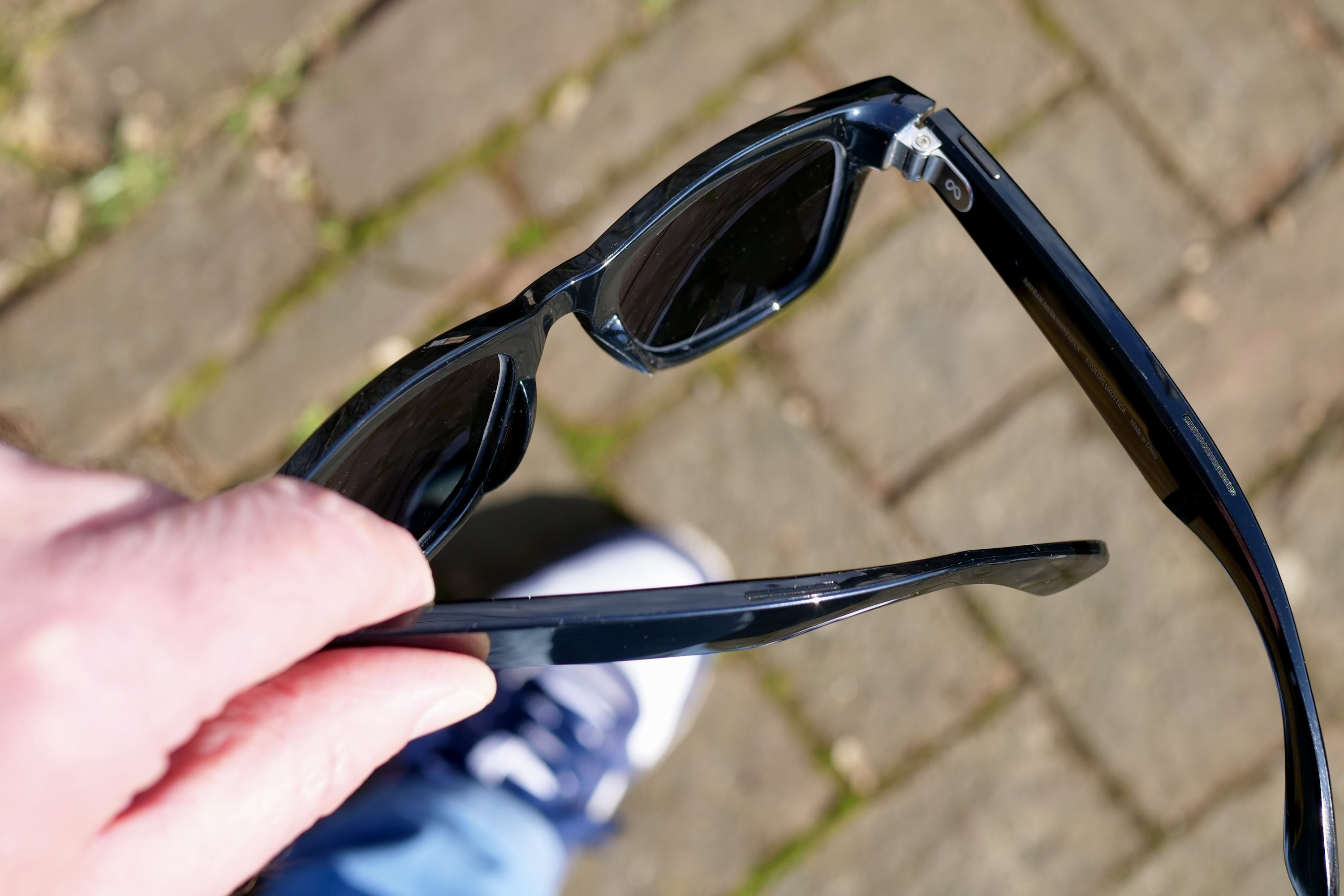 Review Of Google's AI Smart Glasses Prototype Review Of Google's AI Smart Glasses Prototype