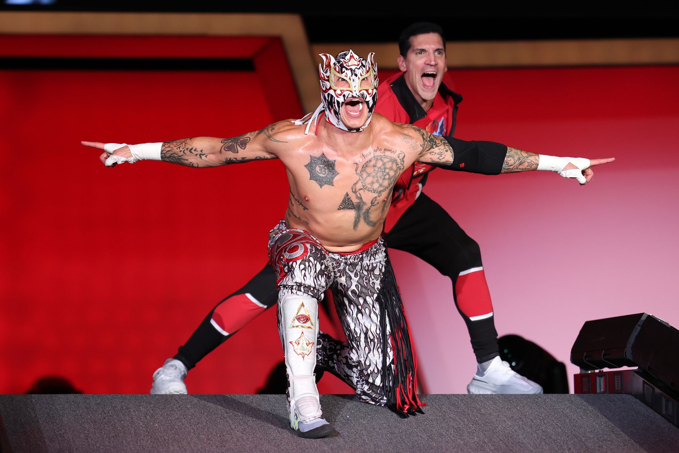 Rey Fenix WWE Debut: SmackDown Arrival & New Ring Name Confirmed Rey Fenix WWE Debut: SmackDown Arrival & New Ring Name Confirmed