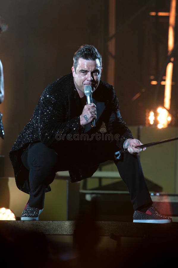 Robbie Williams Christens Cruise Ship In Malaga With Concert Robbie Williams Christens Cruise Ship In Malaga With Concert