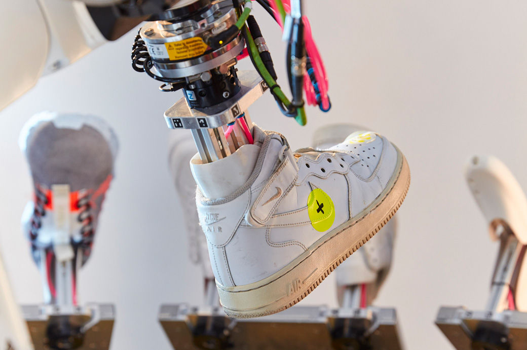 Robotic Challenges In Nike Sneaker Manufacturing: An In-Depth Look Robotic Challenges In Nike Sneaker Manufacturing: An In-Depth Look