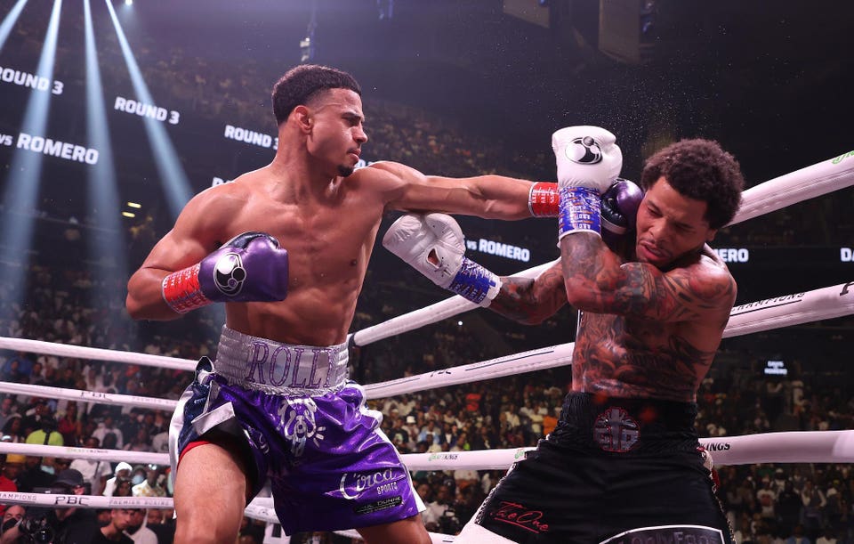 Rolly Romero's Bold Prediction: Crawford Outboxes, Then Stops Canelo Rolly Romero's Bold Prediction: Crawford Outboxes, Then Stops Canelo