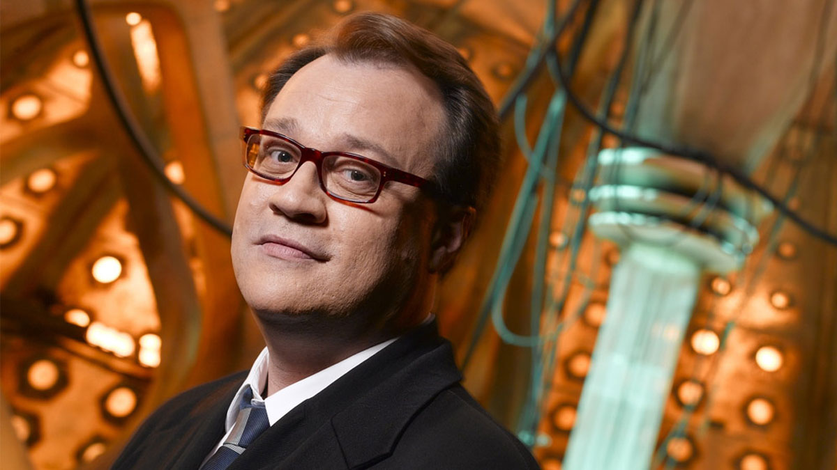 Russell T Davies On Doctor Who: Seasons 4 And 5 Confirmed Following Hiatus Speculation Russell T Davies On Doctor Who: Seasons 4 And 5 Confirmed Following Hiatus Speculation