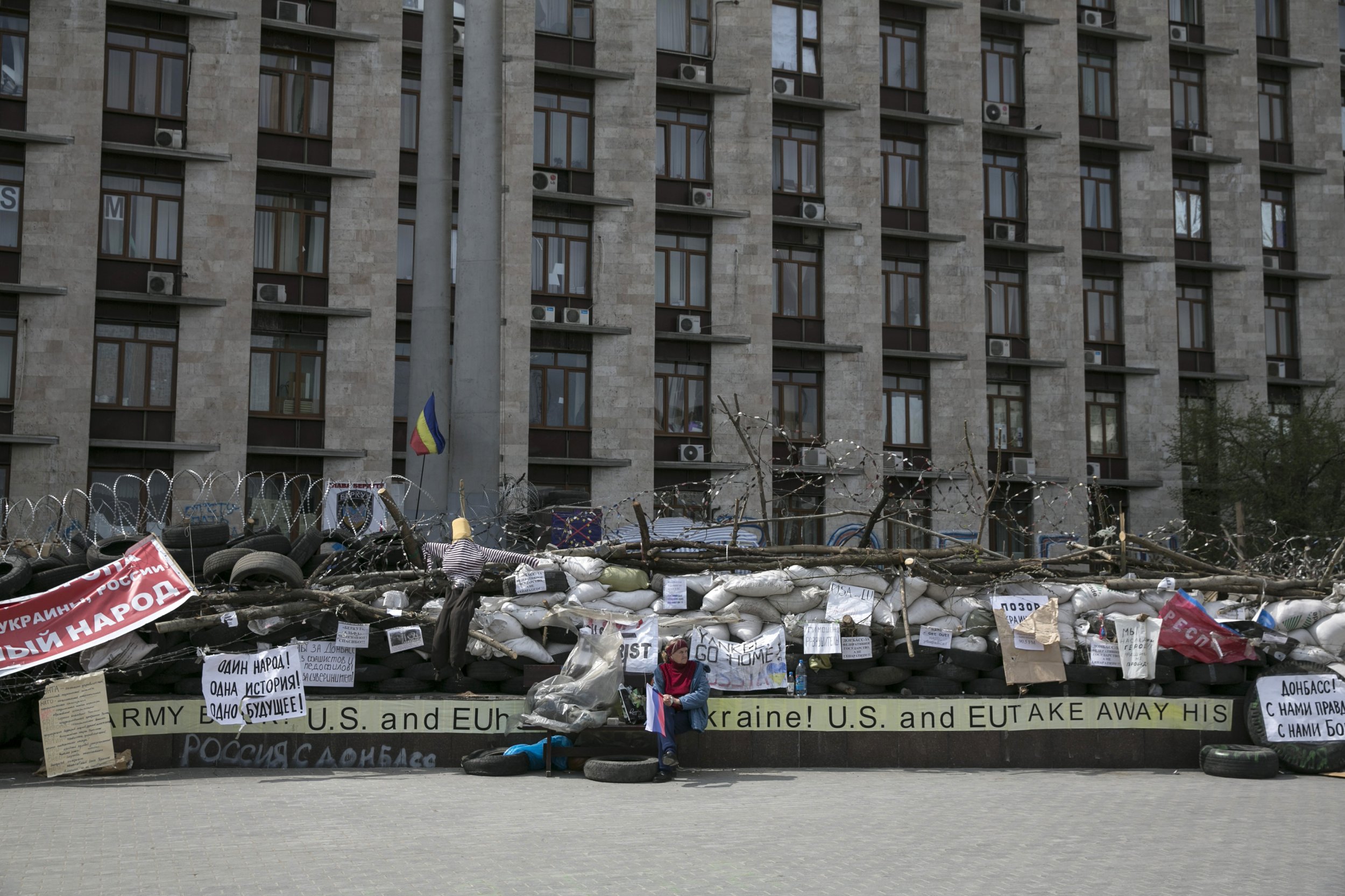 Russia's Easter Truce Ends: Renewed Fighting In Ukraine