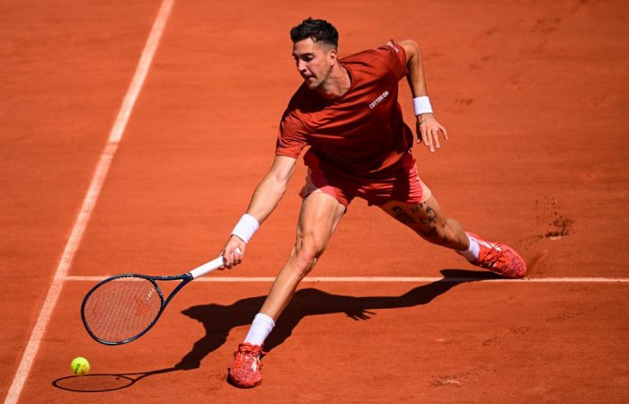 Ruud's Painful Knee Ends Roland-Garros Run Against Borges Ruud's Painful Knee Ends Roland-Garros Run Against Borges