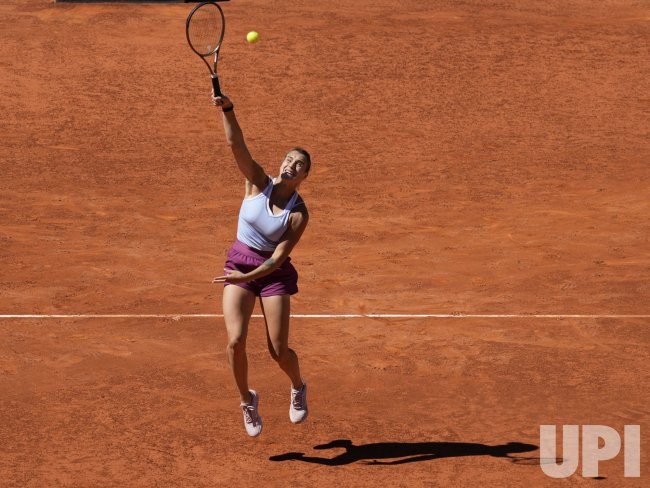 Sabalenka's Top-Ranked Victory Over Mertens In Madrid Sabalenka's Top-Ranked Victory Over Mertens In Madrid