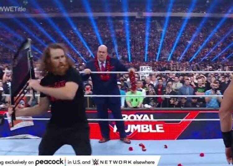 Sami Zayn Faces Rollins And Breakker's Aggression On WWE Raw Sami Zayn Faces Rollins And Breakker's Aggression On WWE Raw
