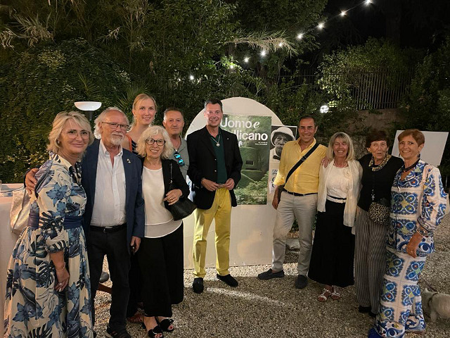 Sanremo: La Fondazione L'Uomo E Il Pellicano Celebra Il Successo Del Suo Evento Benefico Sanremo: La Fondazione L'Uomo E Il Pellicano Celebra Il Successo Del Suo Evento Benefico