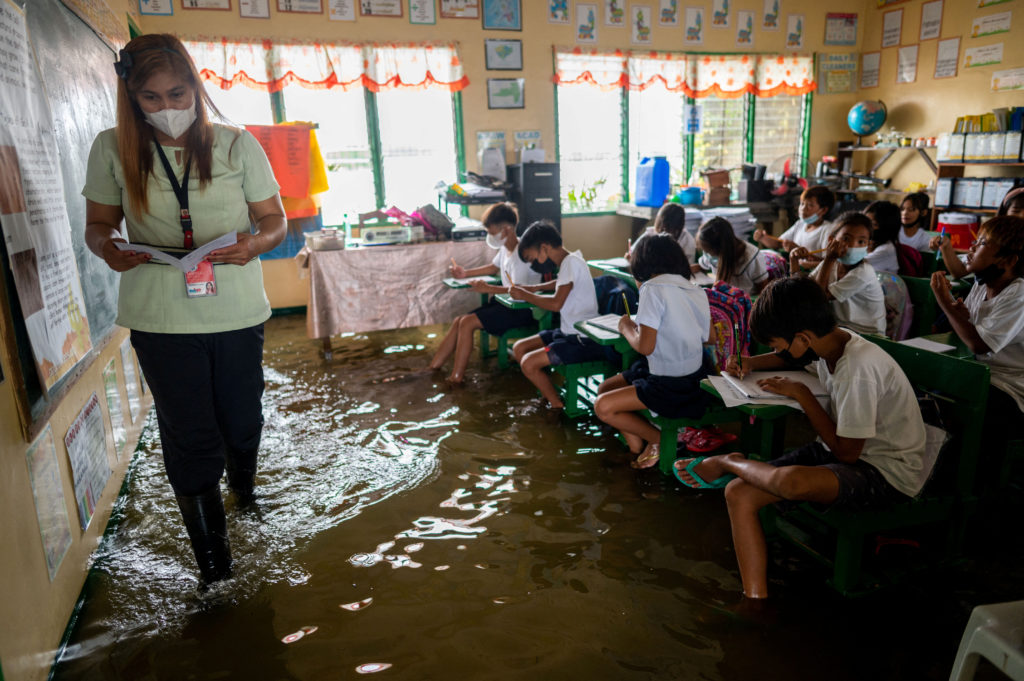 Scorching Temperatures Lead To Widespread School Closures In The Philippines Scorching Temperatures Lead To Widespread School Closures In The Philippines