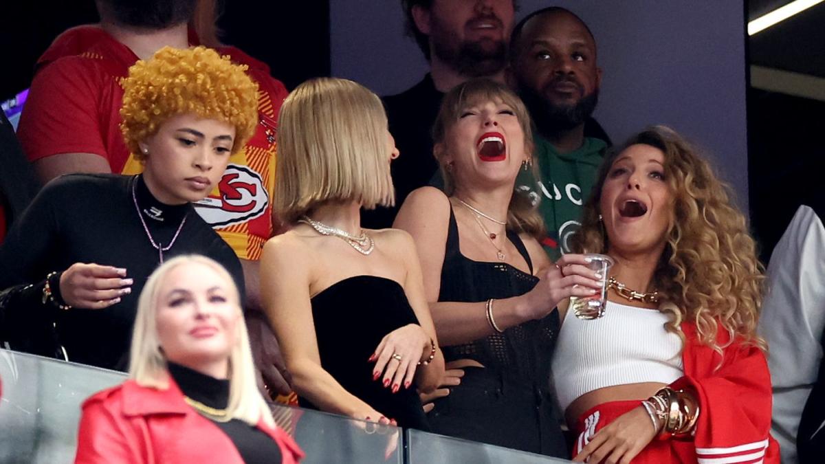 Selena Gomez Right About Blake Lively? Wake-Up Call For Taylor Swift Amidst Lawsuit Selena Gomez Right About Blake Lively? Wake-Up Call For Taylor Swift Amidst Lawsuit