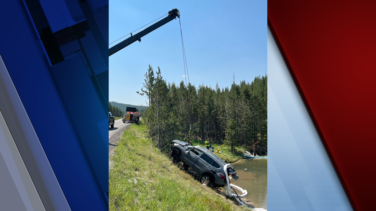 Seven Die In Truck-Van Collision Near Yellowstone National Park Seven Die In Truck-Van Collision Near Yellowstone National Park