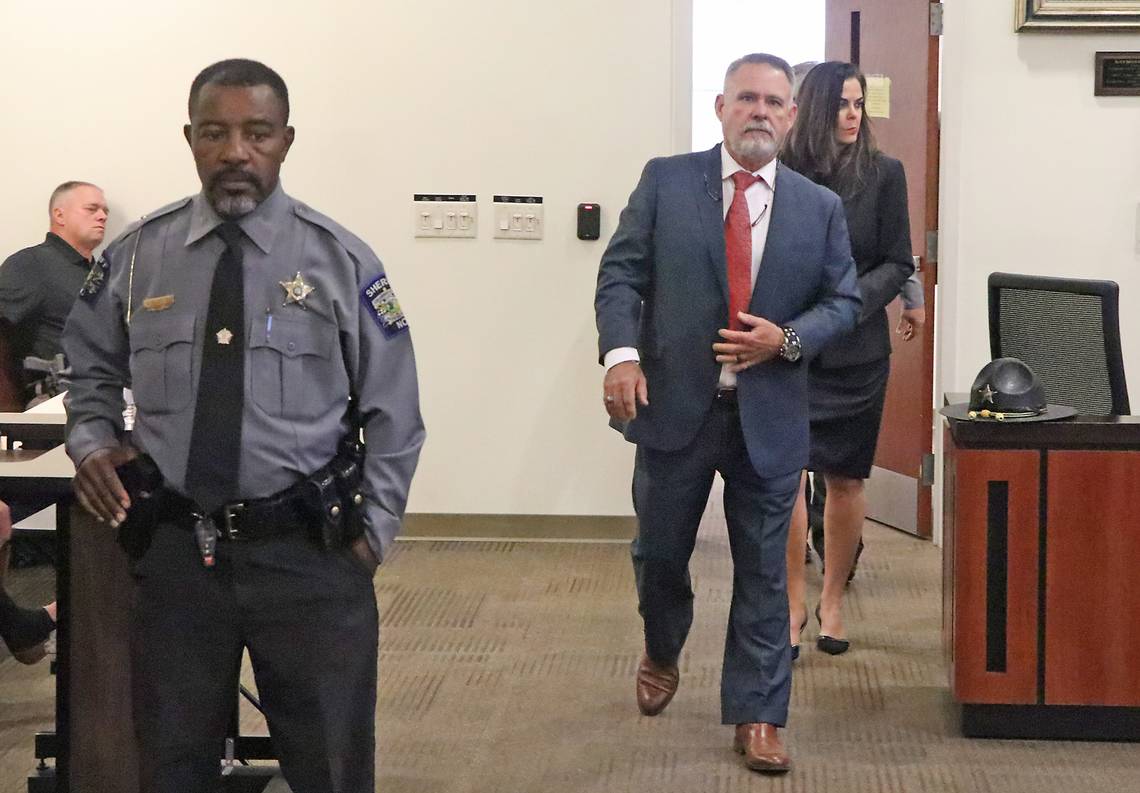 Sheriff's Reelection Campaign Suspended Following Jail Escape Sheriff's Reelection Campaign Suspended Following Jail Escape