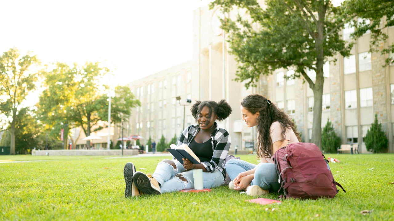 Should You Refinance Federal Student Loans With A Private Lender? Should You Refinance Federal Student Loans With A Private Lender?