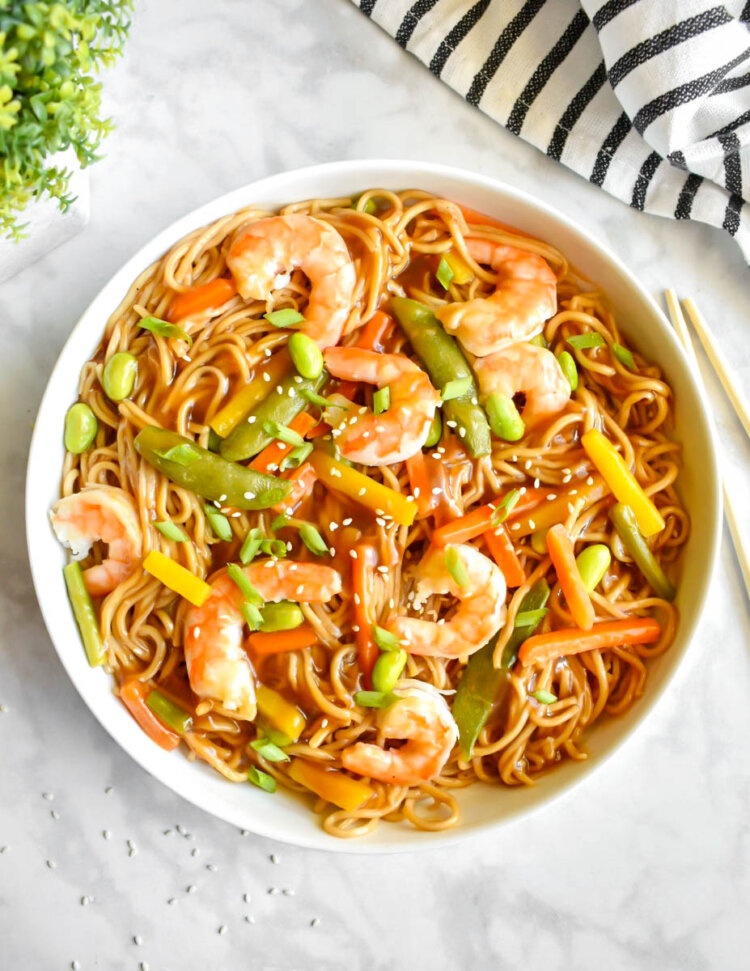 Shrimp Ramen Stir-Fry With A Spicy Kick