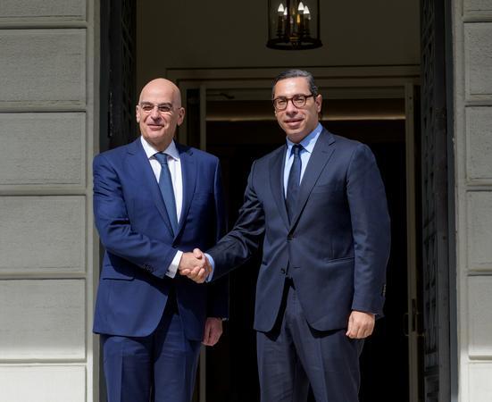 Σιγιάρτο-Κόμπος: Διμερείς Συζητήσεις Για Κυπριακό Και ΕΕ Σιγιάρτο-Κόμπος: Διμερείς Συζητήσεις Για Κυπριακό Και ΕΕ