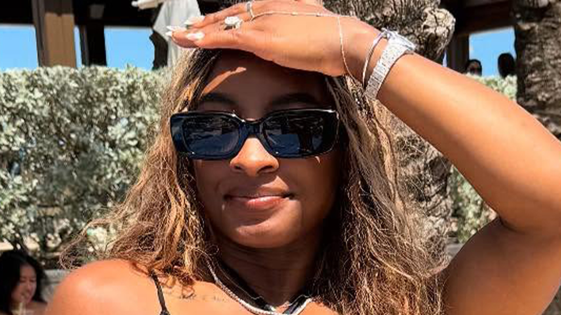 Simone Biles Enjoys A Solo Bahamas Trip: New Bikini Photos Simone Biles Enjoys A Solo Bahamas Trip: New Bikini Photos