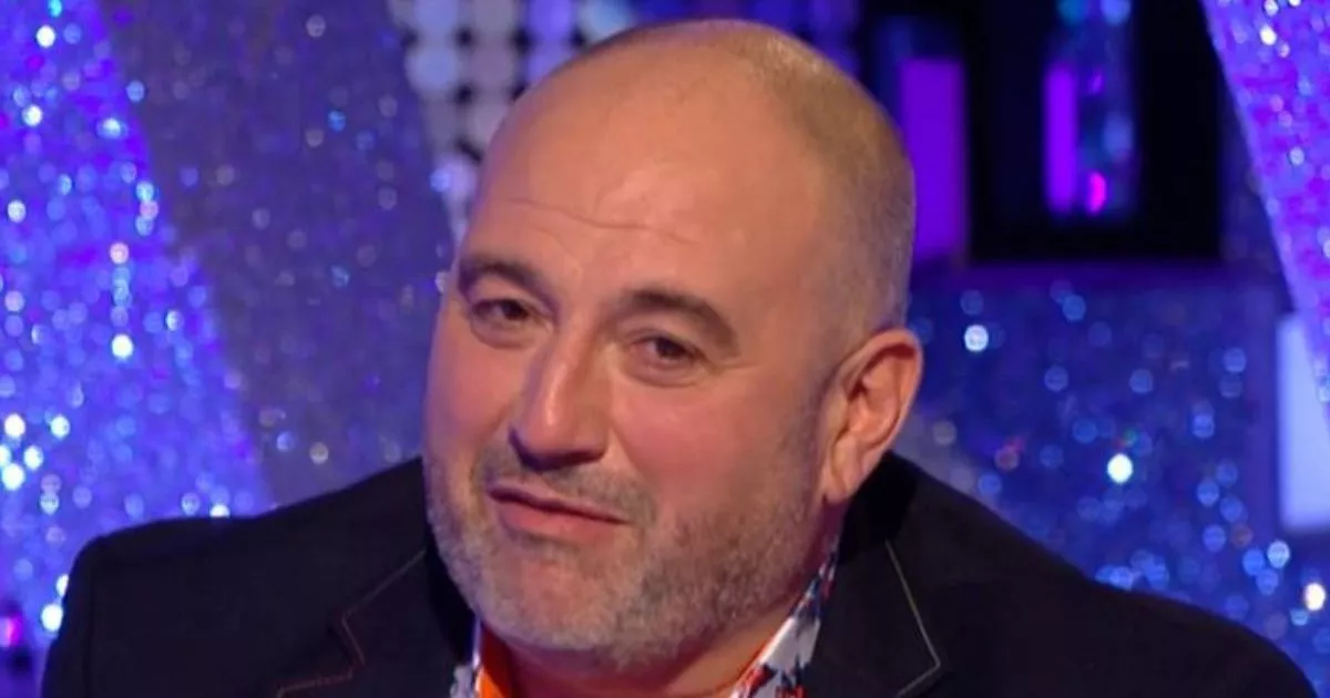 Singer Wynne Evans's Cosy Date Following BBC Meeting Delay Singer Wynne Evans's Cosy Date Following BBC Meeting Delay