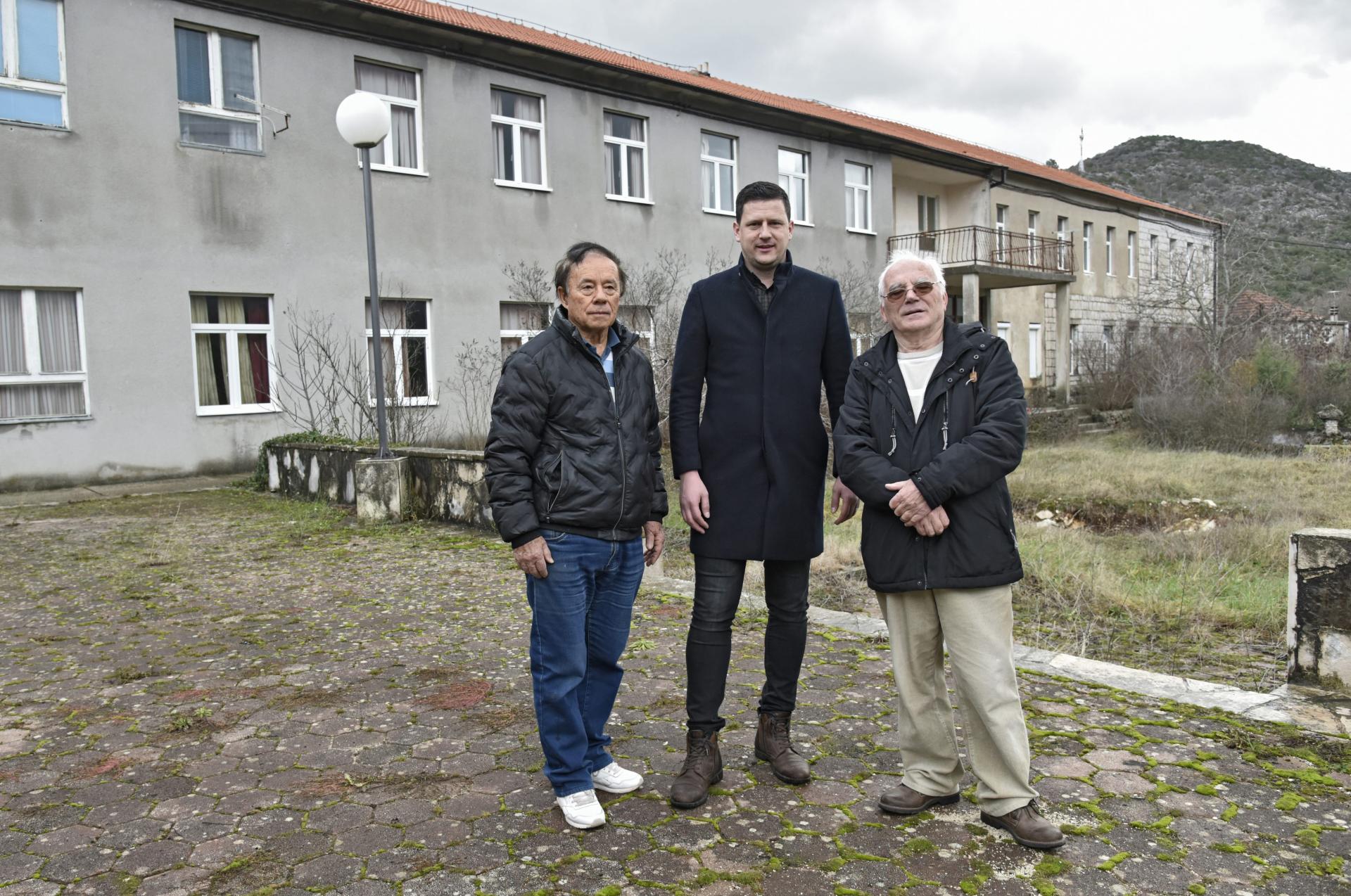 Slobodna Dalmacija: Novi Izgled Leonarda DiCaprija Šokira Obožavatelje Slobodna Dalmacija: Novi Izgled Leonarda DiCaprija Šokira Obožavatelje