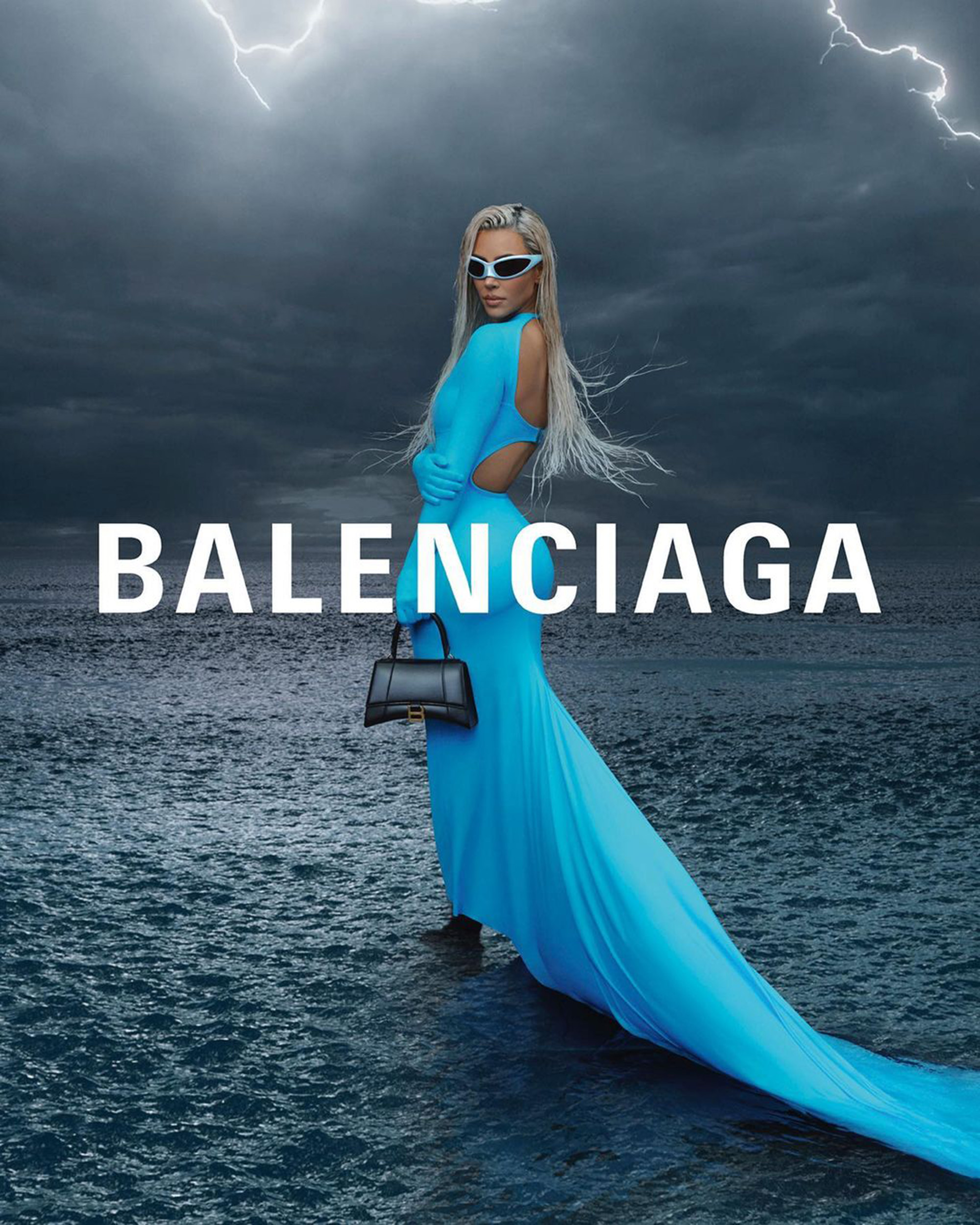 SNL 50: Kim Kardashian's Liquid Metal Balenciaga Dress SNL 50: Kim Kardashian's Liquid Metal Balenciaga Dress