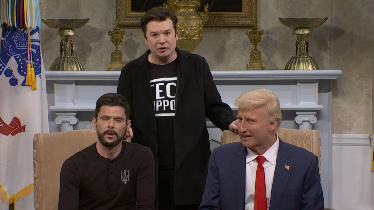 SNL Cold Open: Mike Myers' Unexpected Elon Musk Impression SNL Cold Open: Mike Myers' Unexpected Elon Musk Impression