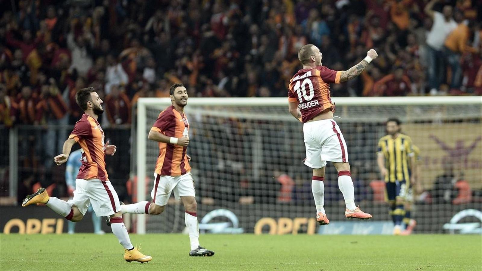Sörloth'tan La Liga'ya 4 Gol Darbesi: İlk Yarı Golleri Sörloth'tan La Liga'ya 4 Gol Darbesi: İlk Yarı Golleri