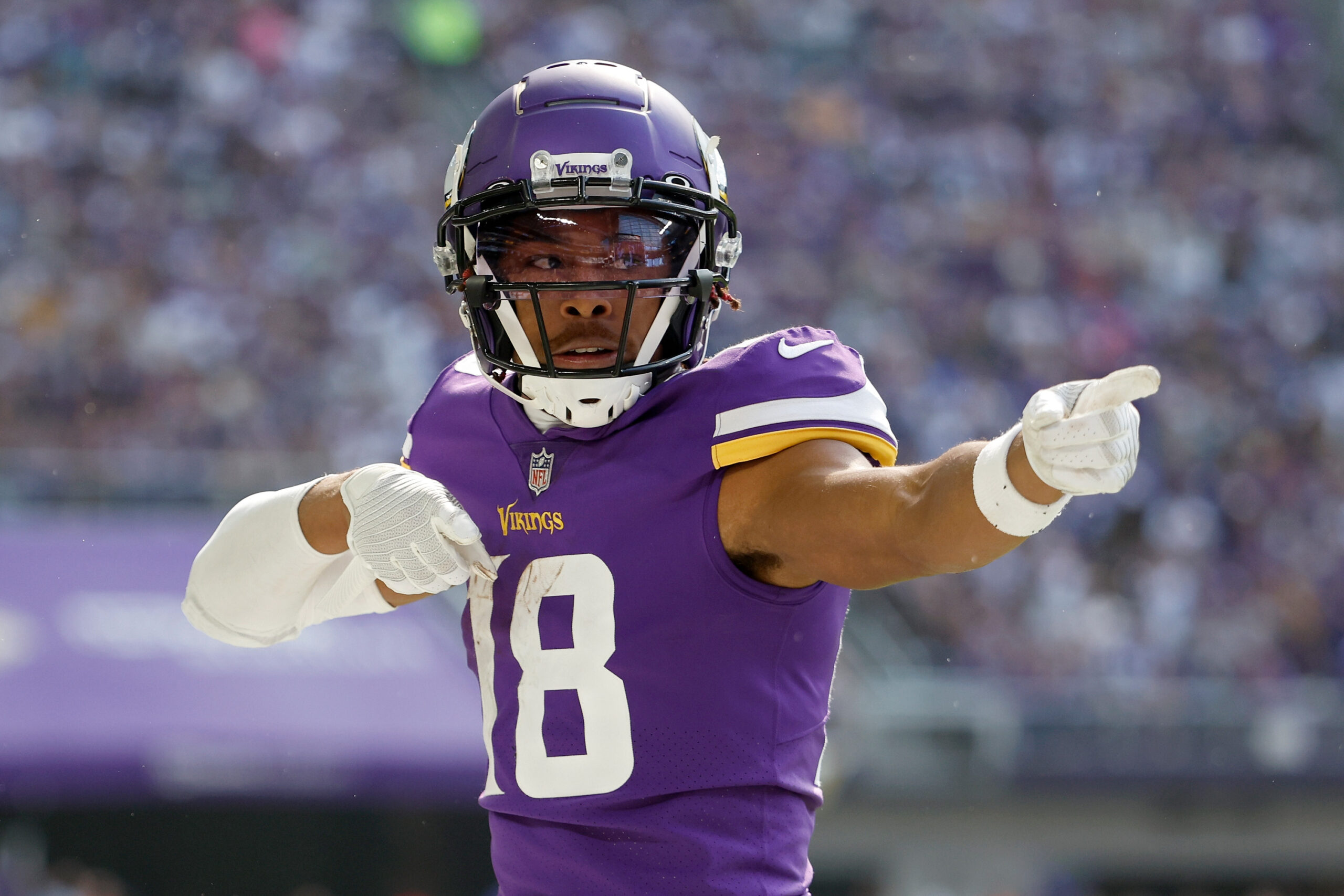 Steelers Trade Proposal: A Shocking NFC Quarterback Acquisition? Steelers Trade Proposal: A Shocking NFC Quarterback Acquisition?
