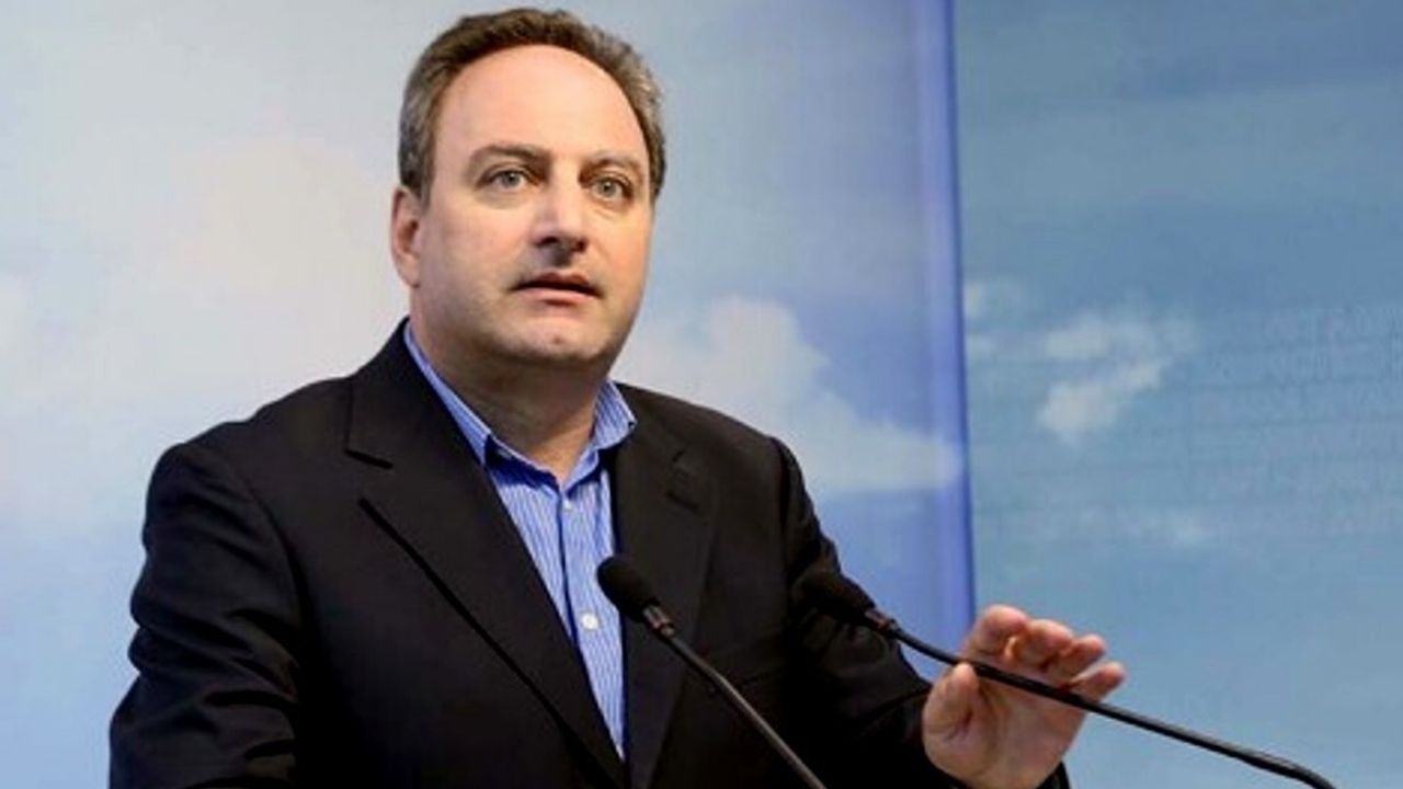Stefanos Stefanu: Kıbrıs Sorununda Girişimci Bir Rol Stefanos Stefanu: Kıbrıs Sorununda Girişimci Bir Rol