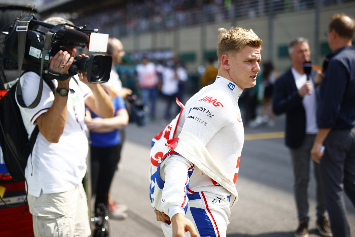 Support Grows For Mick Schumacher's Cadillac Bid: A Former World Champion Weighs In Support Grows For Mick Schumacher's Cadillac Bid: A Former World Champion Weighs In
