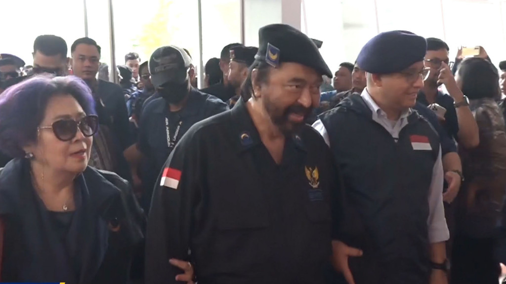 Surya Paloh: Jalan Raya Di Bali Krisis Infrastruktur Surya Paloh: Jalan Raya Di Bali Krisis Infrastruktur
