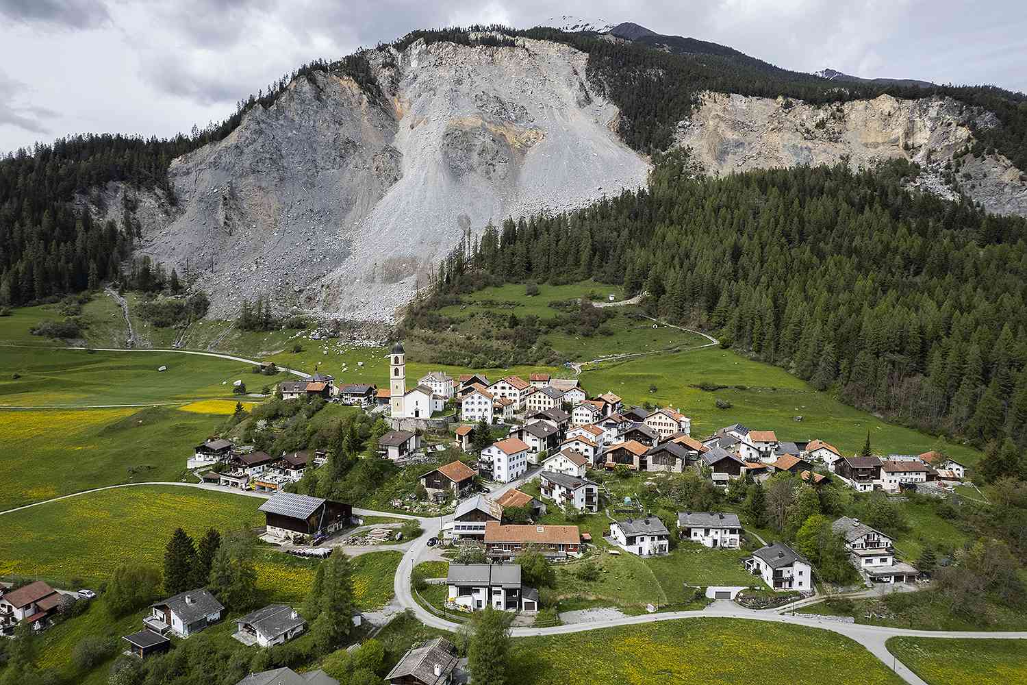 Swiss Village Evacuated Amid Imminent Landslide Risk Swiss Village Evacuated Amid Imminent Landslide Risk