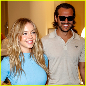 Sydney Sweeney's Wedding To Jonathan Davino: A Postponement Announced Sydney Sweeney's Wedding To Jonathan Davino: A Postponement Announced