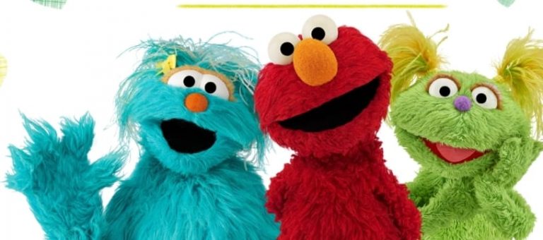 SZA's Sesame Street Debut: Singing About Gratitude With Elmo SZA's Sesame Street Debut: Singing About Gratitude With Elmo